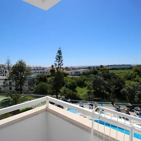 Апартаменты Sunny Escape Албуфейра