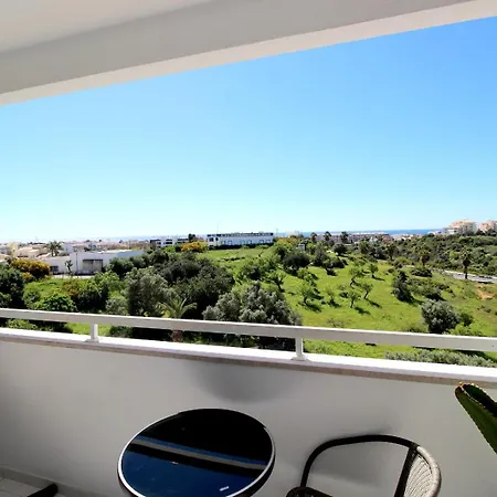 Sunny Escape Апартаменты Албуфейра