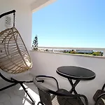 Sunny Escape *